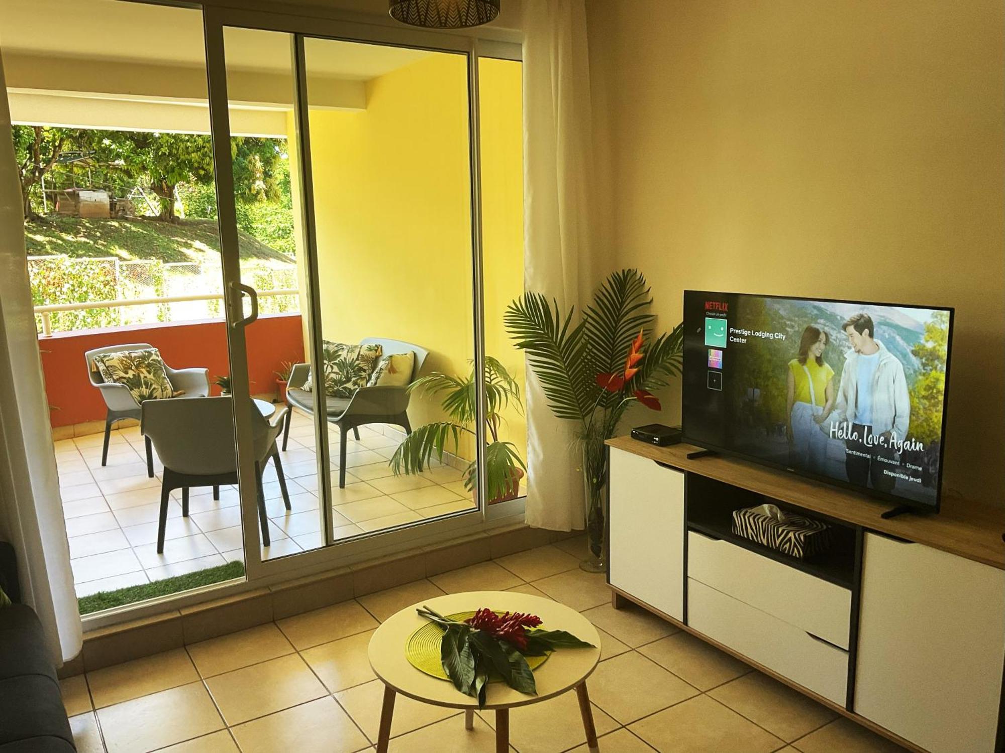 Prestige Lodging City Center Papeete  Exterior photo